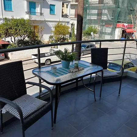 Konstantina Near The Apartmán Chania (Crete)